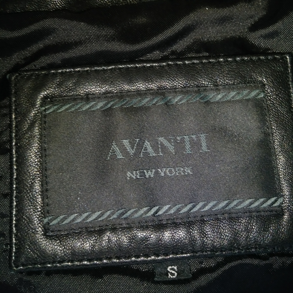 GORGEOUS MACYS GENUINE LEATHER JACKET - Picture 6 of 7